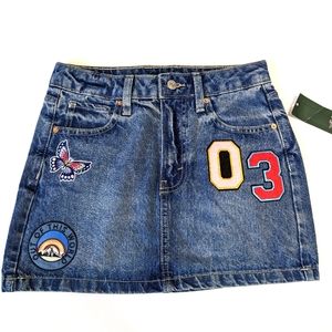 New with tags! Wild Fable Mini Jean Skirt Size 00 fits like a 0-1.
